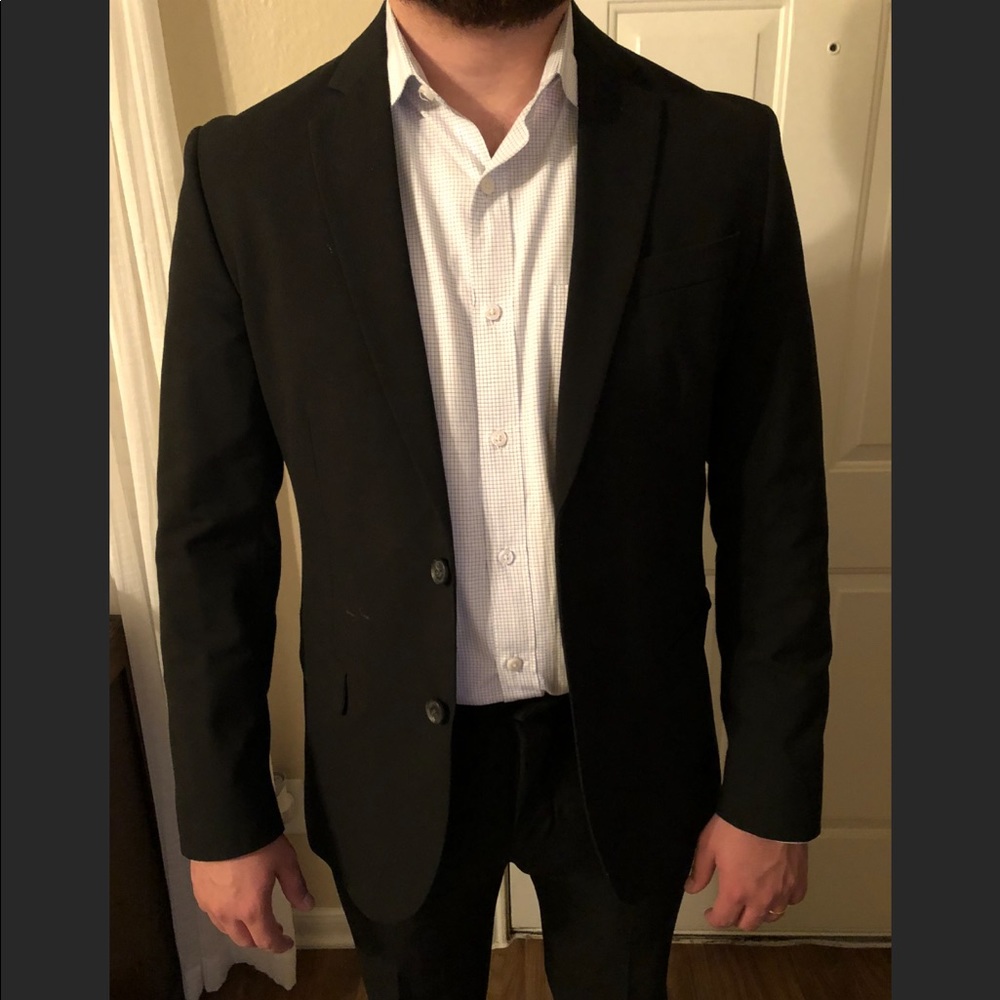 🔥 Final price drop🔥 Men’s black slim fit suit
